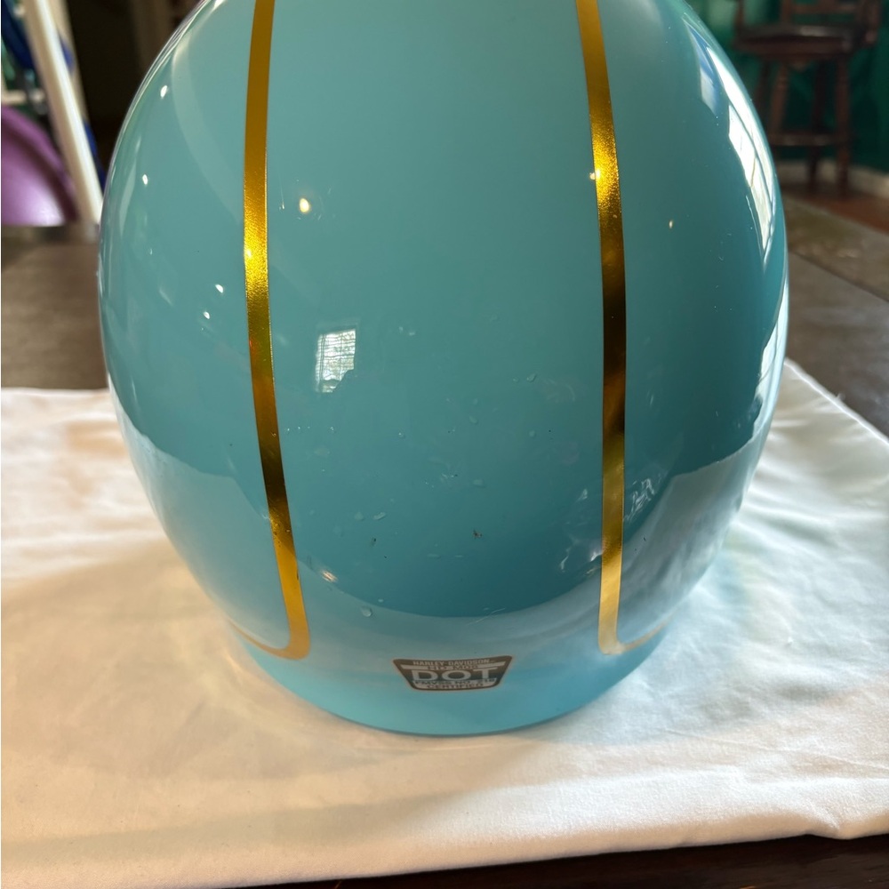 Harley-Davidson Teal with Gold Trim Helmet - Picture 3 of 6